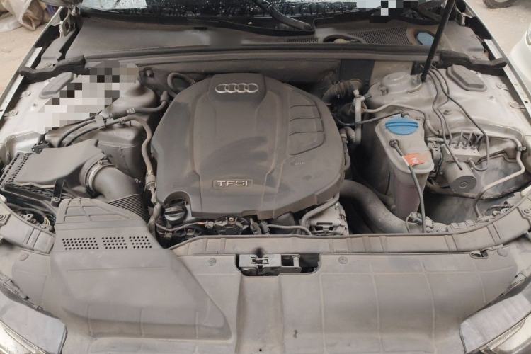 Used Audi A4L 2015 35 TFSI Automatic Comfort Model Engine Bay