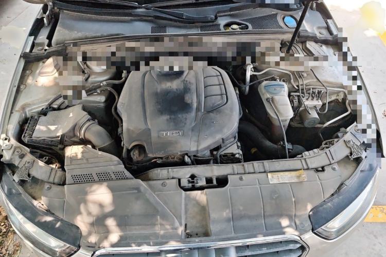Used Audi A4L 2015 35 TFSI Automatic Standard Model Engine Bay