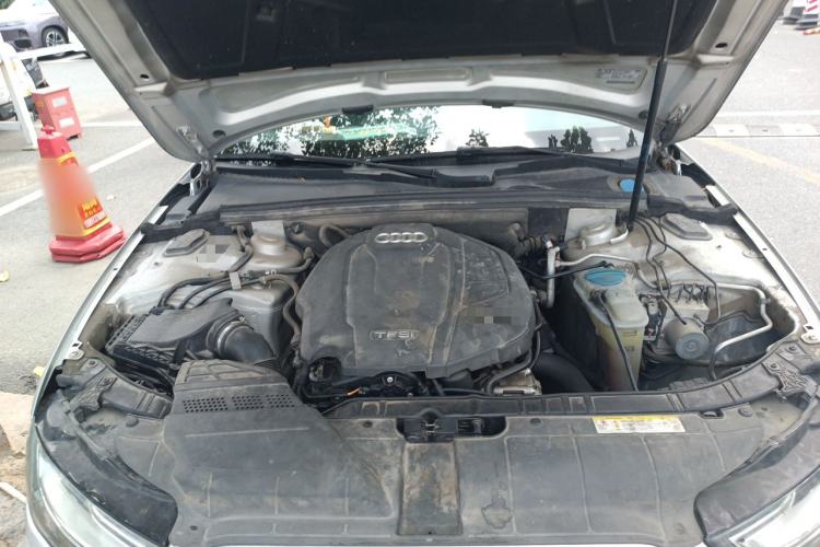 Used Audi A4L 2015 45 TFSI quattro Individual Sport Edition Engine Bay