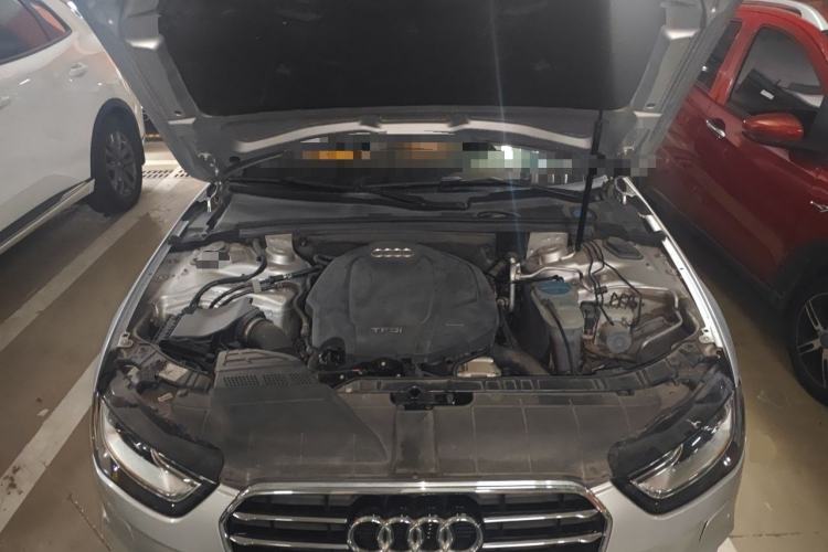 Used Audi A4L 2015 35 TFSI Automatic Technology Model Engine Bay