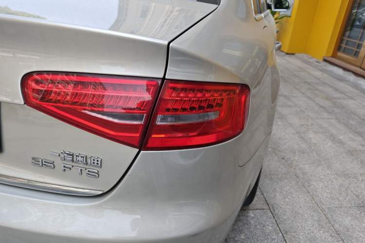 Used Audi A4L 2015 35 TFSI Automatic Comfort Model Exterior 1