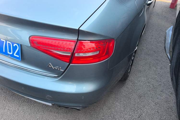 Used Audi A4L 2015 35 TFSI Automatic Comfort Model Exterior 3