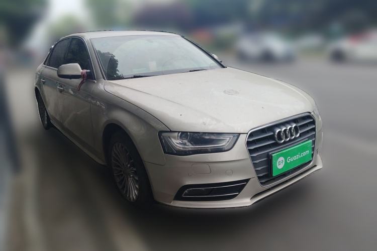 Used Audi A4L 2015 35 TFSI Automatic Comfort Model Front Right 45 Deg