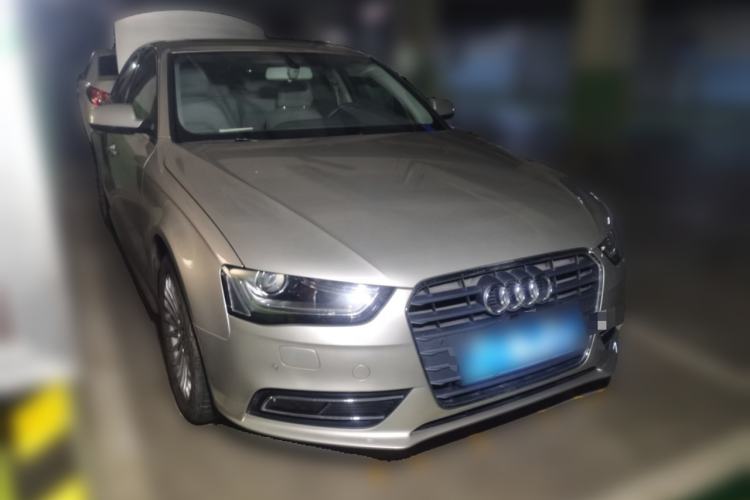 Used Audi A4L 2015 35 TFSI Automatic Comfort Model Front Right 45 Deg