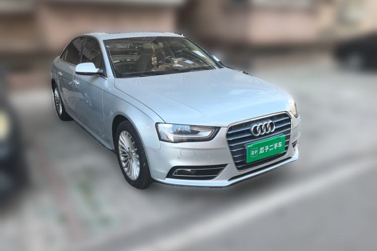 Used Audi A4L 2015 35 TFSI Automatic Comfort Model Front Right 45 Deg