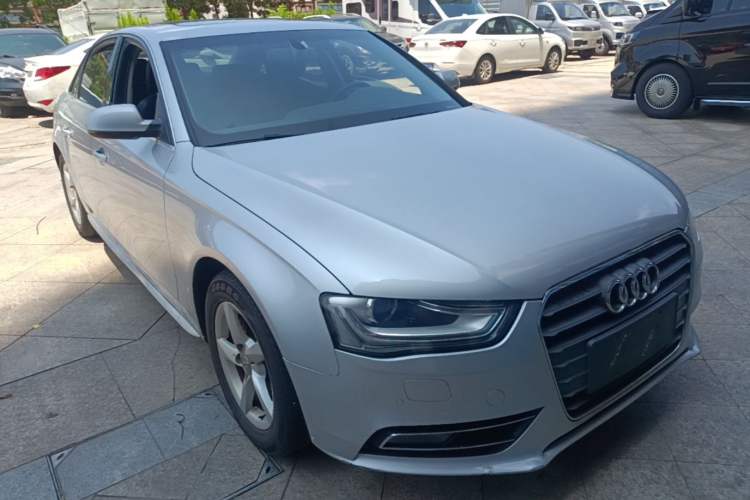 Used Audi A4L 2015 35 TFSI Automatic Standard Model Front Right 45 Deg