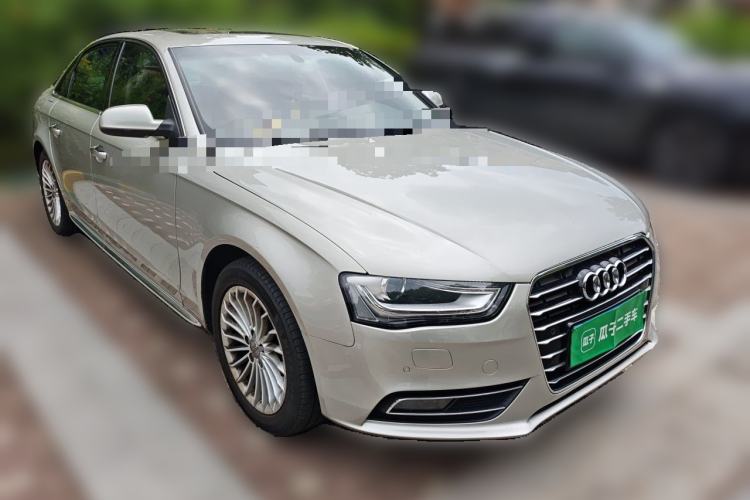 Used Audi A4L 2015 35 TFSI Automatic Comfort Model Front Right 45 Deg