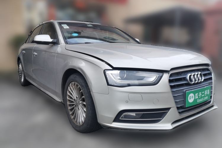 Used Audi A4L 2015 35 TFSI Automatic Comfort Model Front Right 45 Deg