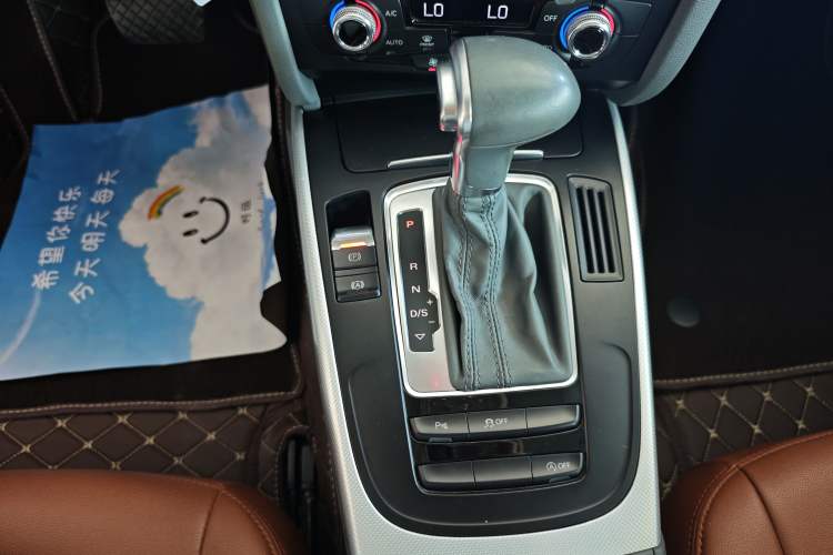 Used Audi A4L 2015 35 TFSI Automatic Standard Model Gear Lever