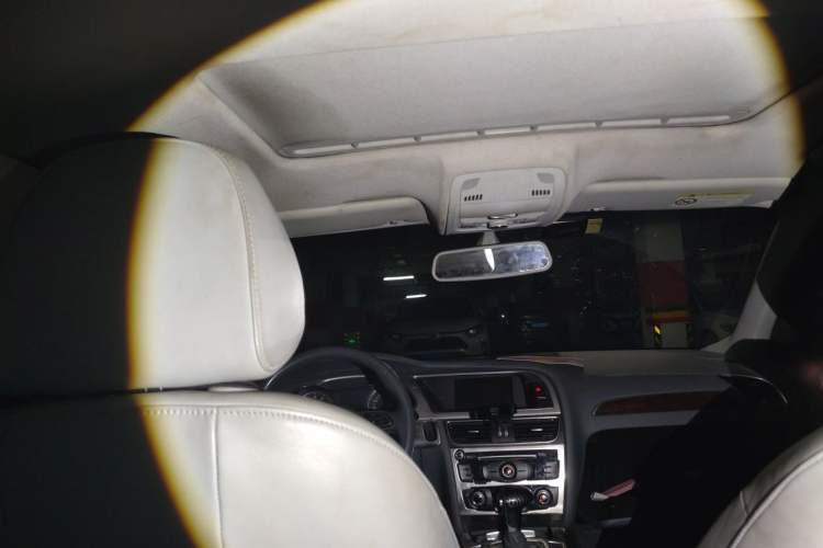 Used Audi A4L 2015 35 TFSI Millionth Anniversary Comfort Edition Headliner