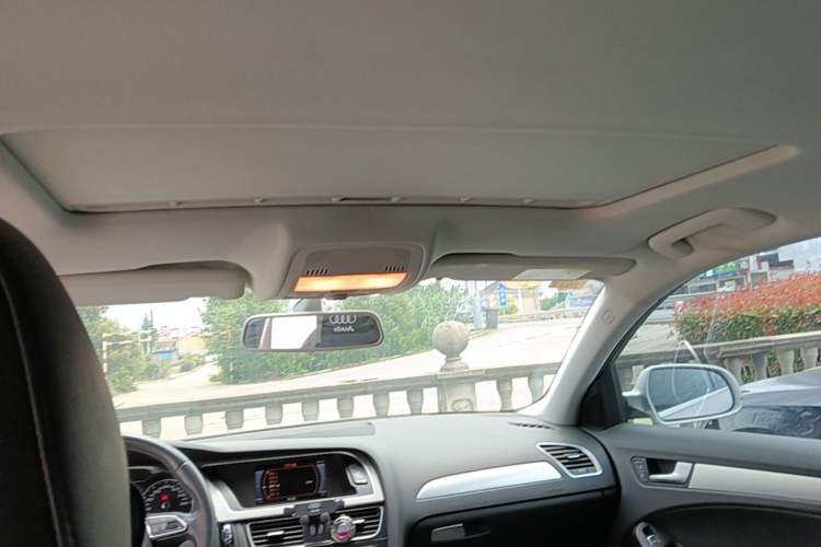 Used Audi A4L 2015 35 TFSI Automatic Standard Model Headliner
