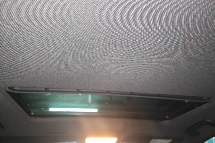 Used Audi A4L 2015 35 TFSI Automatic Comfort Model Headliner