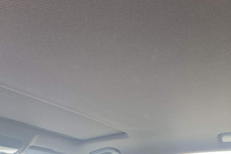 Used Audi A4L 2015 35 TFSI Automatic Comfort Model Headliner