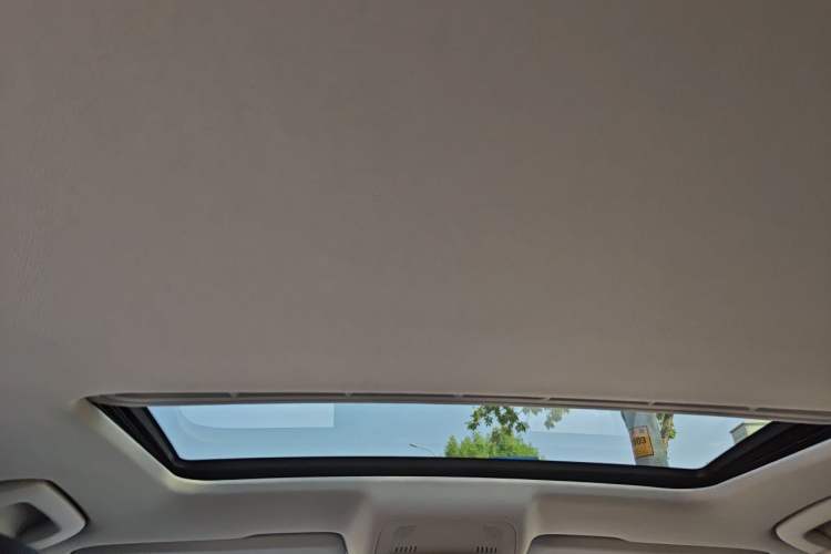 Used Audi A4L 2015 45 TFSI quattro Individual Sport Edition Headliner