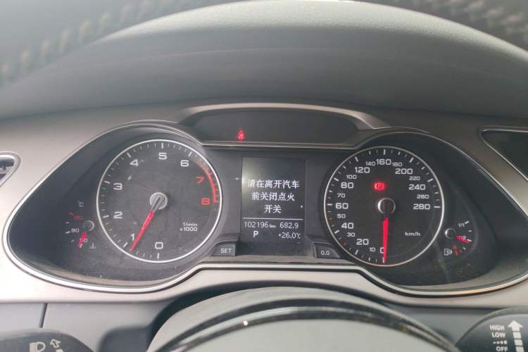 Used Audi A4L 2015 35 TFSI Automatic Comfort Model Instrument Cluster