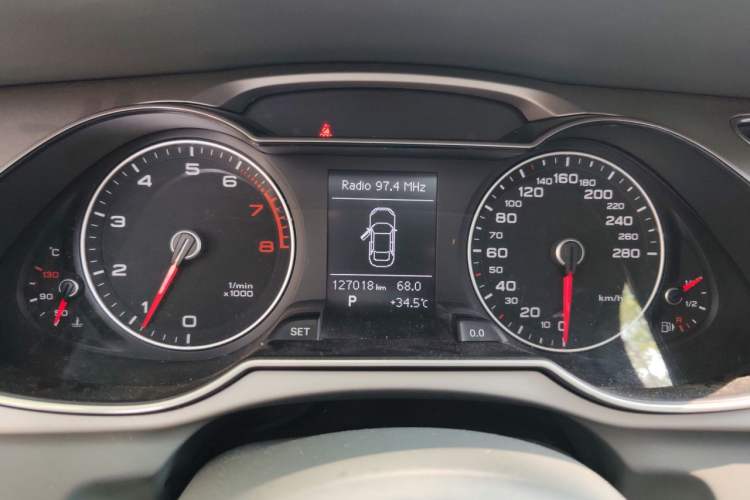 Used Audi A4L 2015 35 TFSI Automatic Standard Model Instrument Cluster