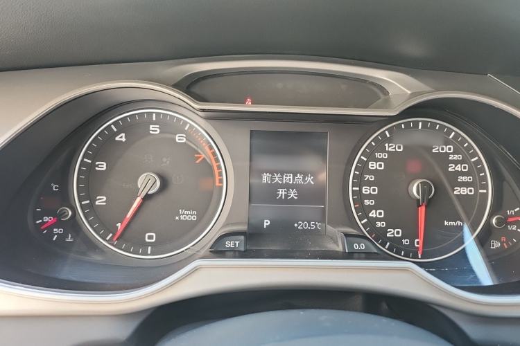 Used Audi A4L 2015 35 TFSI Automatic Comfort Model Instrument Cluster