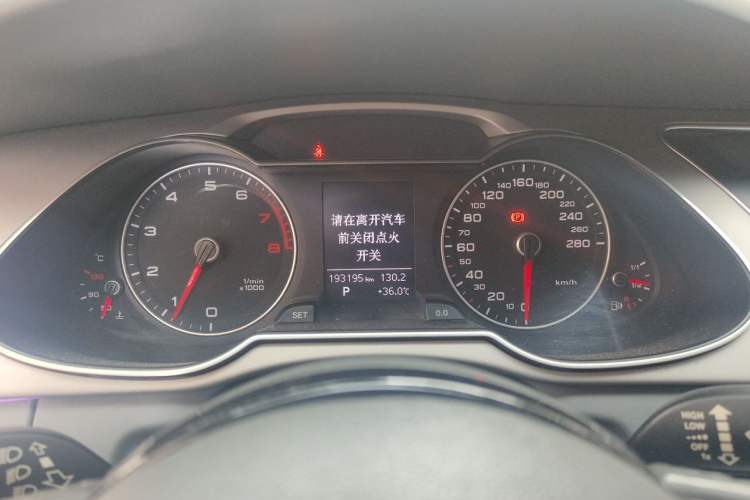 Used Audi A4L 2015 35 TFSI Automatic Comfort Model Instrument Cluster