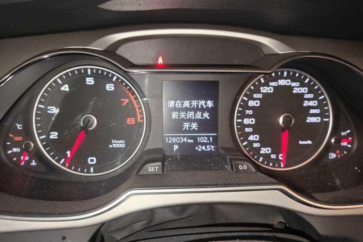 Used Audi A4L 2015 35 TFSI Automatic Standard Model Instrument Cluster