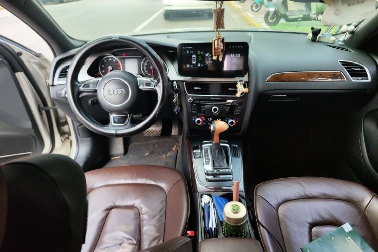 Used Audi A4L 2015 35 TFSI Automatic Comfort Model Interior 2