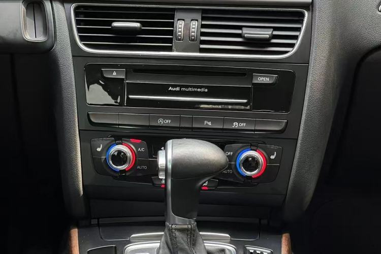 Used Audi A4L 2015 35 TFSI Automatic Technology Model Interior 5