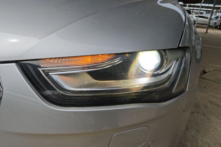 Used Audi A4L 2015 35 TFSI Automatic Standard Model Left Front Headlight