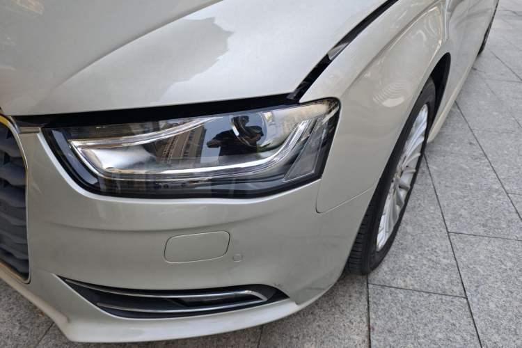 Used Audi A4L 2015 35 TFSI Automatic Comfort Model Left Front Headlight