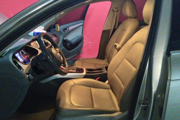 Used Audi A4L 2015 35 TFSI Automatic Standard Model Left Front Seat