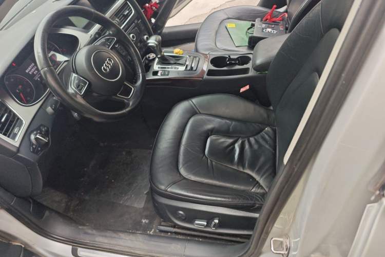 Used Audi A4L 2015 35 TFSI Automatic Comfort Model Left Front Seat