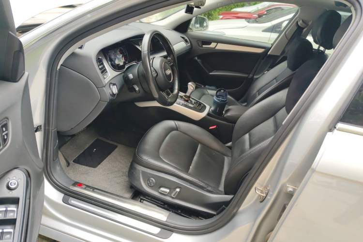 Used Audi A4L 2015 35 TFSI Automatic Standard Model Left Front Seat