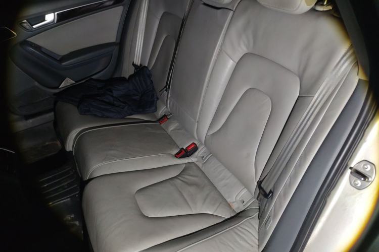 Used Audi A4L 2015 35 TFSI Millionth Anniversary Comfort Edition Left Rear Seat