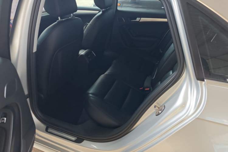 Used Audi A4L 2015 35 TFSI Automatic Standard Model Left Rear Seat