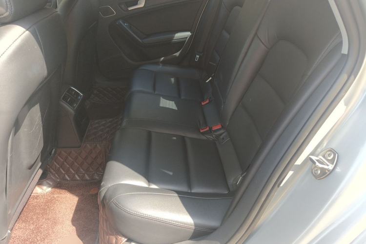 Used Audi A4L 2015 35 TFSI Automatic Standard Model Left Rear Seat