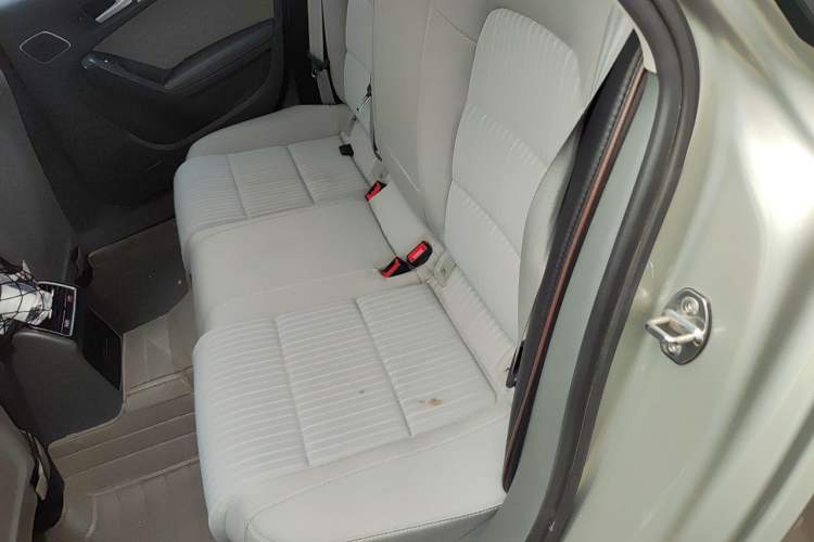 Used Audi A4L 2015 35 TFSI Automatic Standard Model Left Rear Seat