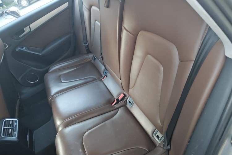Used Audi A4L 2015 35 TFSI Automatic Standard Model Left Rear Seat
