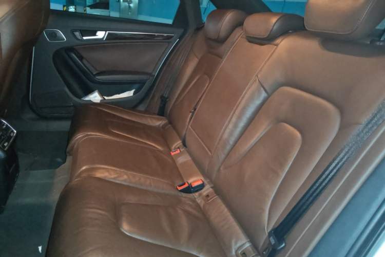 Used Audi A4L 2015 35 TFSI Automatic Comfort Model Left Rear Seat