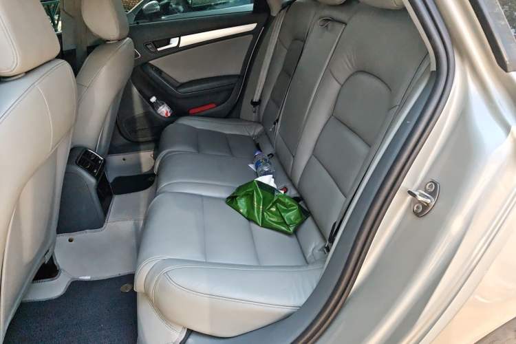 Used Audi A4L 2015 35 TFSI Automatic Standard Model Left Rear Seat