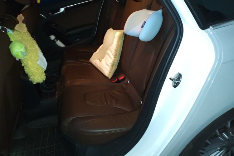 Used Audi A4L 2015 35 TFSI Automatic Comfort Model Left Rear Seat