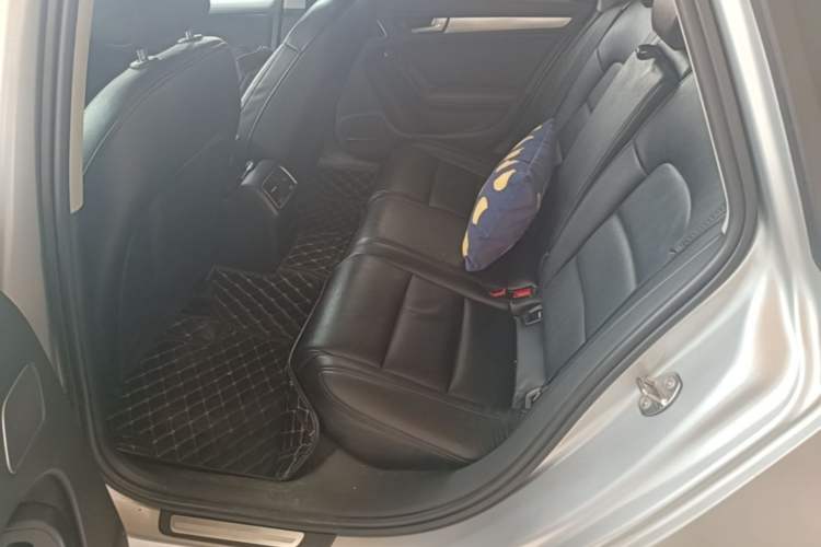Used Audi A4L 2015 35 TFSI Automatic Standard Model Left Rear Seat
