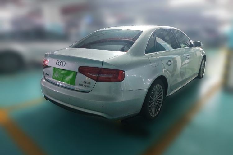 Used Audi A4L 2015 35 TFSI Automatic Comfort Model Rear Right 45 Deg