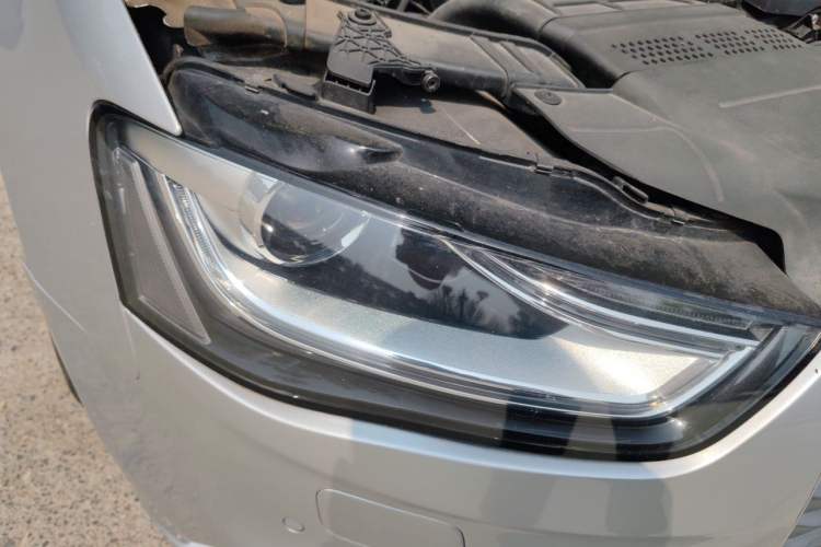 Used Audi A4L 2015 35 TFSI Automatic Standard Model Right Front Headlight