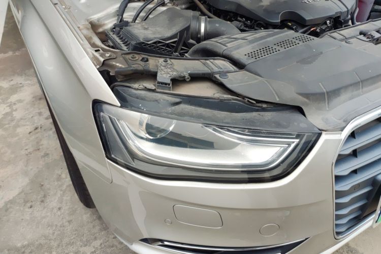 Used Audi A4L 2015 35 TFSI Automatic Standard Model Right Front Headlight