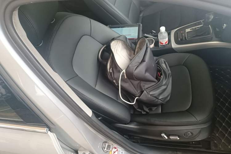 Used Audi A4L 2015 35 TFSI Automatic Standard Model Right Front Seat