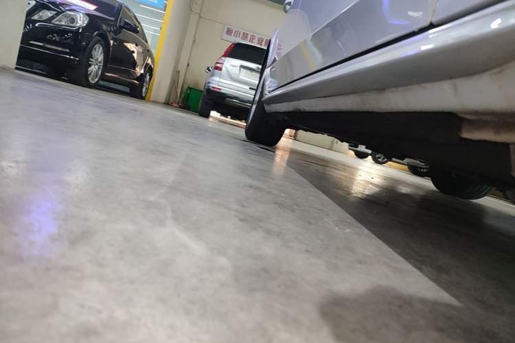 Used Audi A4L 2015 35 TFSI Automatic Standard Model Right Side Sill