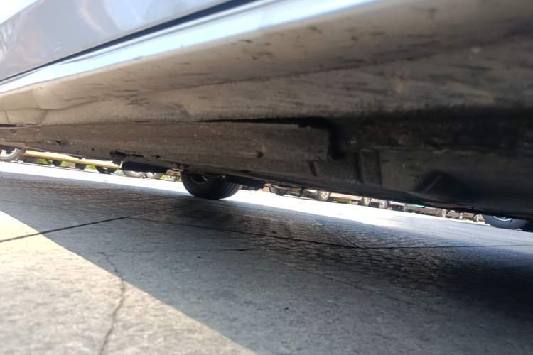 Used Audi A4L 2015 35 TFSI Automatic Standard Model Right Side Sill