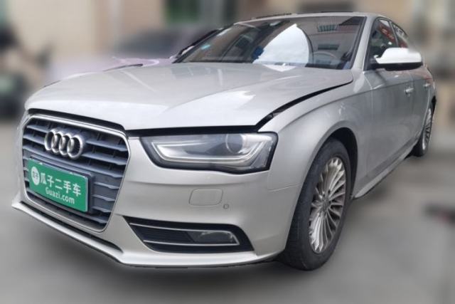 Audi A4L 2015 35 TFSI Automatic Comfort Model d’occasion
