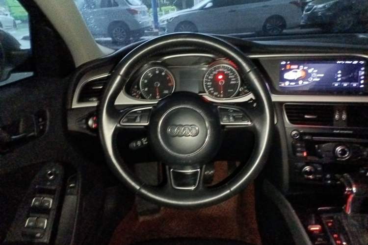 Used Audi A4L 2015 45 TFSI quattro Individual Sport Edition Steering Wheel