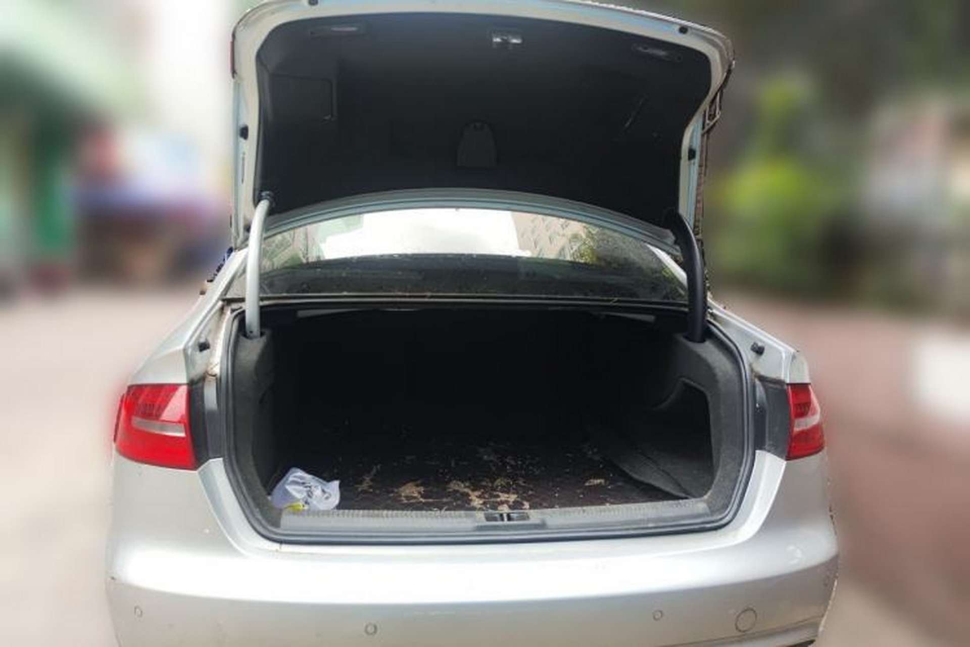 Used Audi A4L 2015 35 TFSI Automatic Comfort Model Trunk