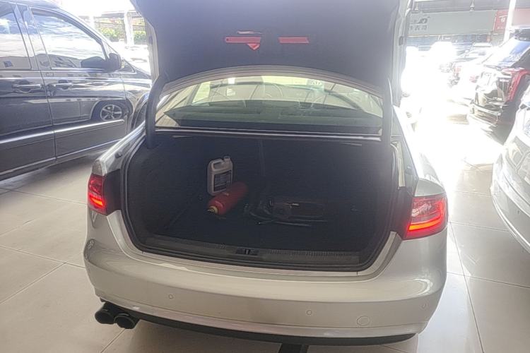 Used Audi A4L 2015 35 TFSI Automatic Standard Model Trunk