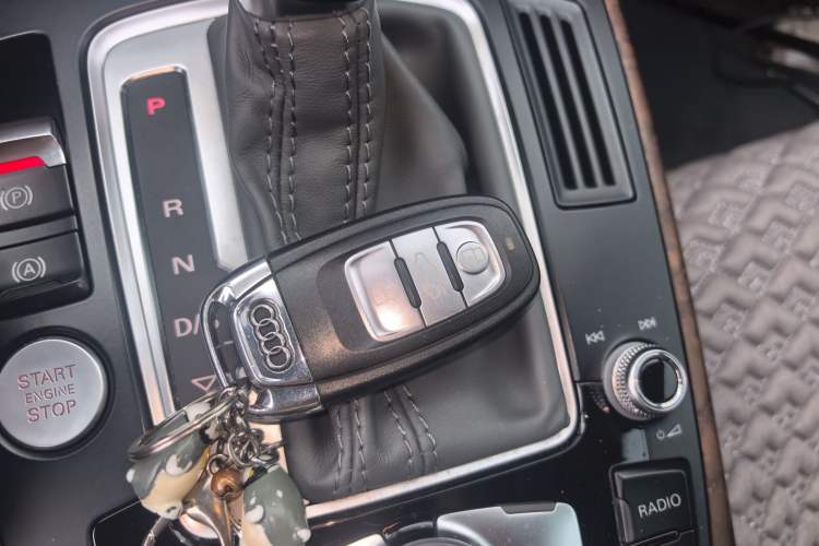 Used Audi A4L 2015 35 TFSI Automatic Technology Model Vehicle Key